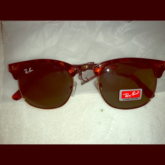 Ray Ban Clubmaster Classic Sunglasses - Picture 5 of 5